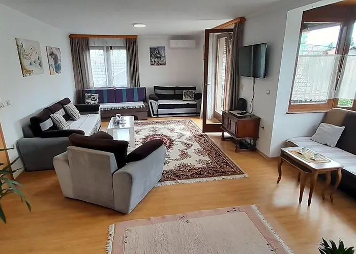 New Town * 塞拉耶佛